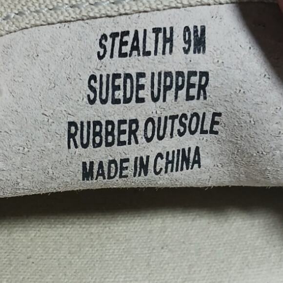 S2428 GUC $128 Johnnie-O Stealth Suede Sneakers size 9M - Picture 8 of 11